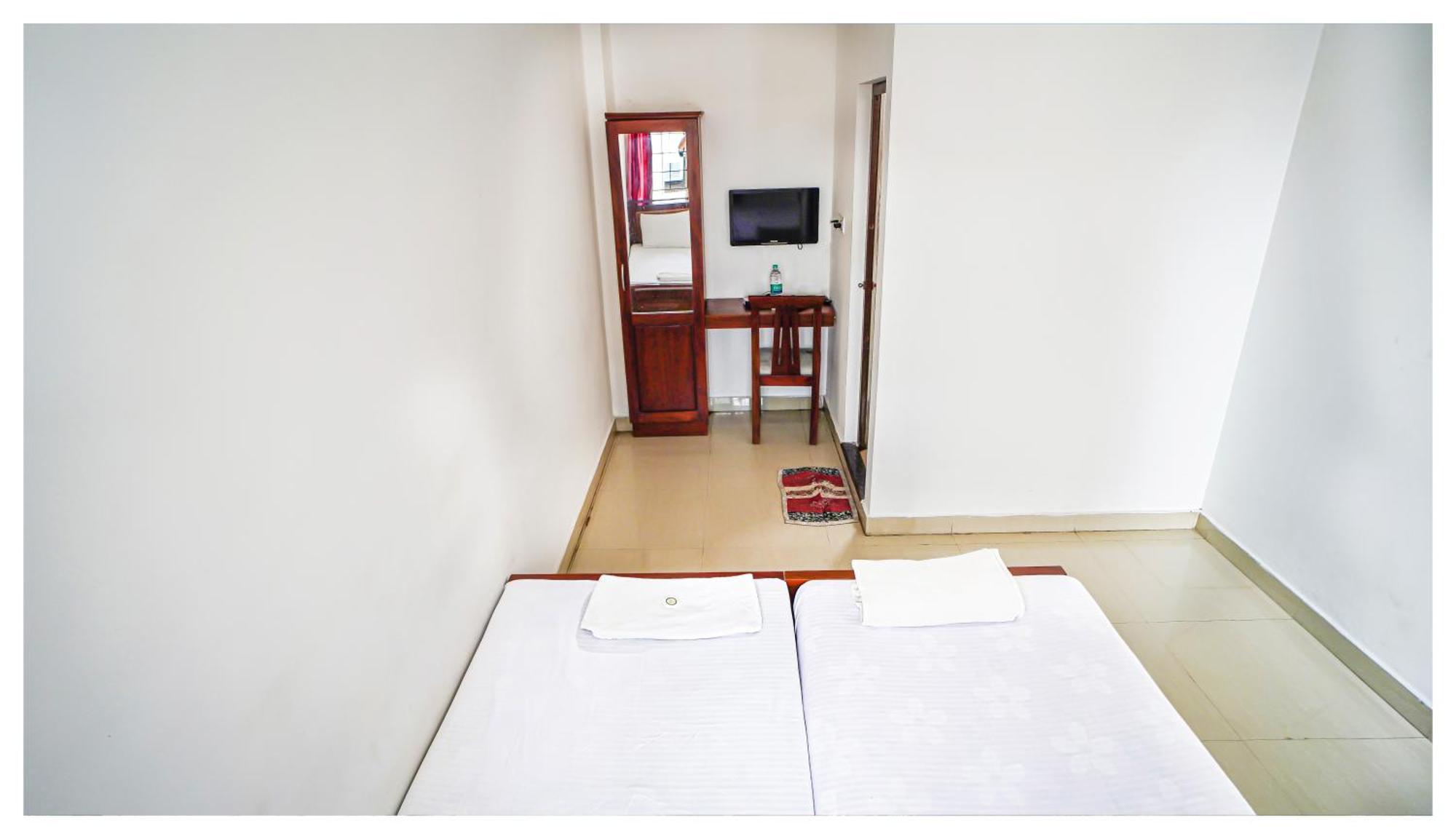Kay Kay Residency Villa Kochi Buitenkant foto